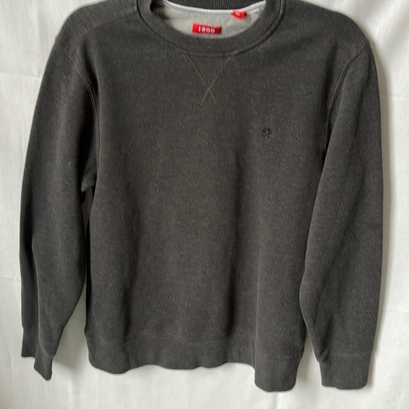 IZOD Gray  Sweatshirt - Picture 1 of 8